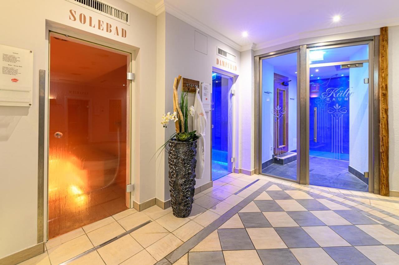 Wohlfuehlhotel Schiestl Fügen Екстериор снимка
