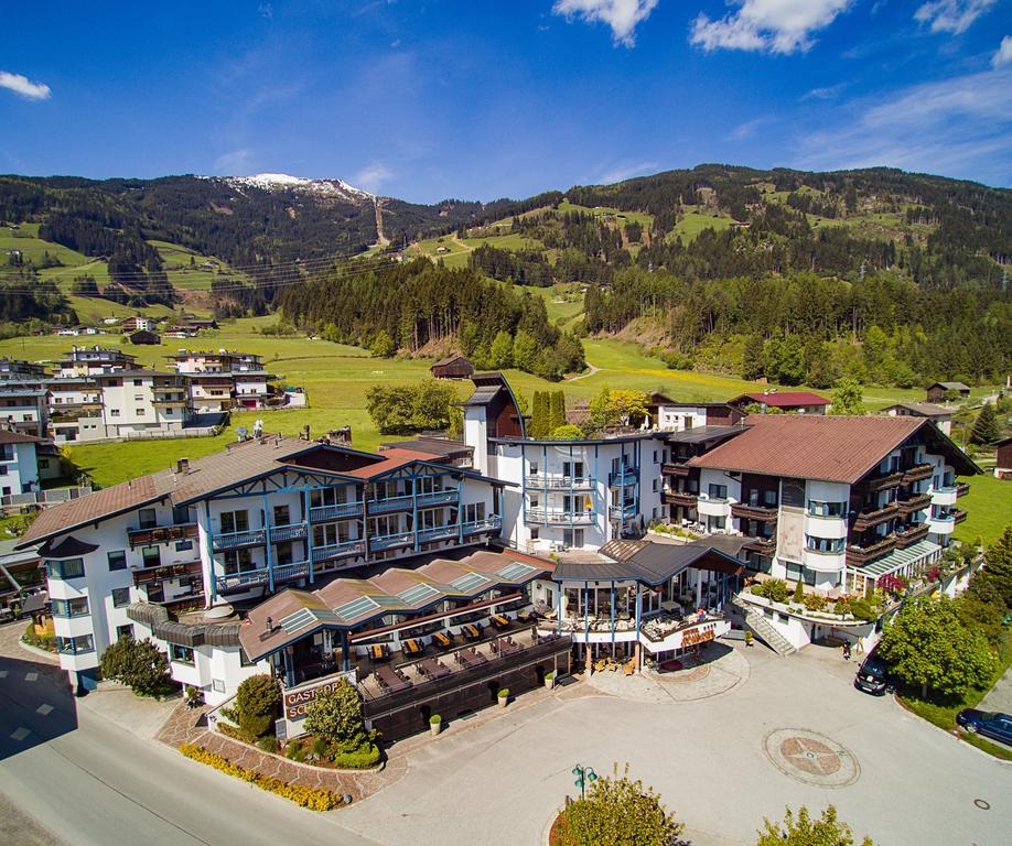 Wohlfuehlhotel Schiestl Fügen Екстериор снимка